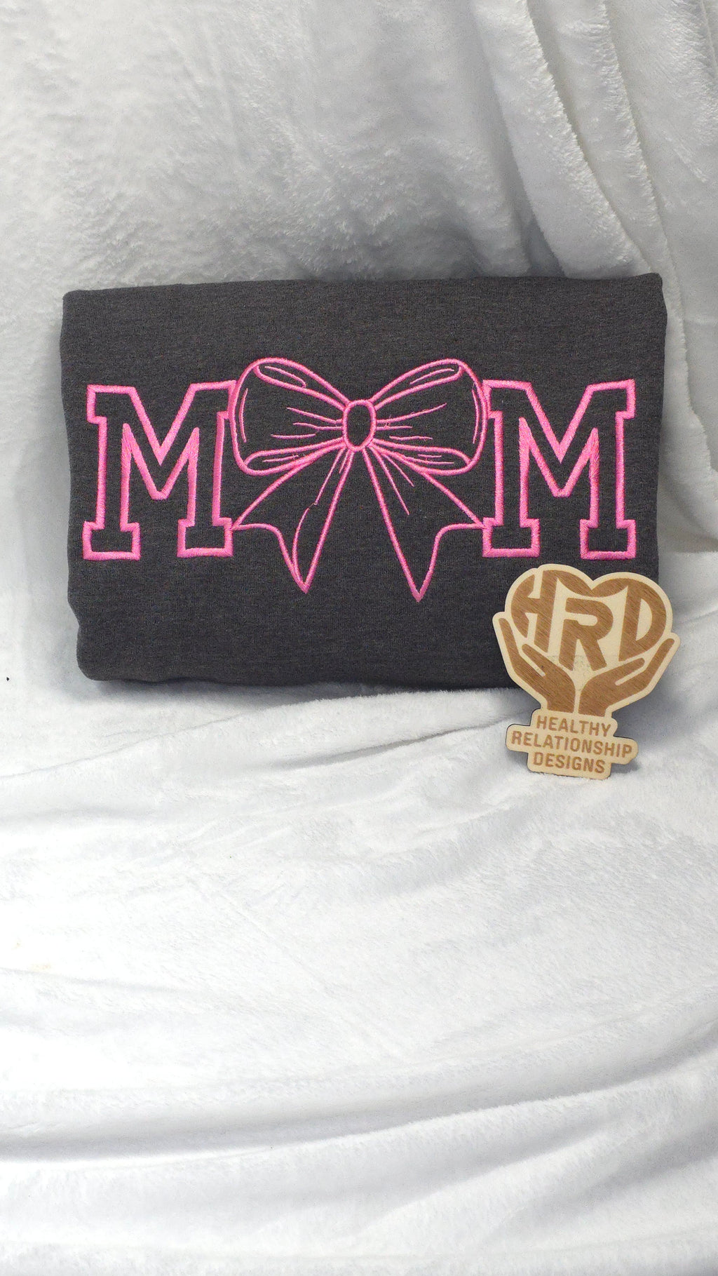 Mom's with Bow embroidery T-shirt, Sweatshirt and Hoodies collections