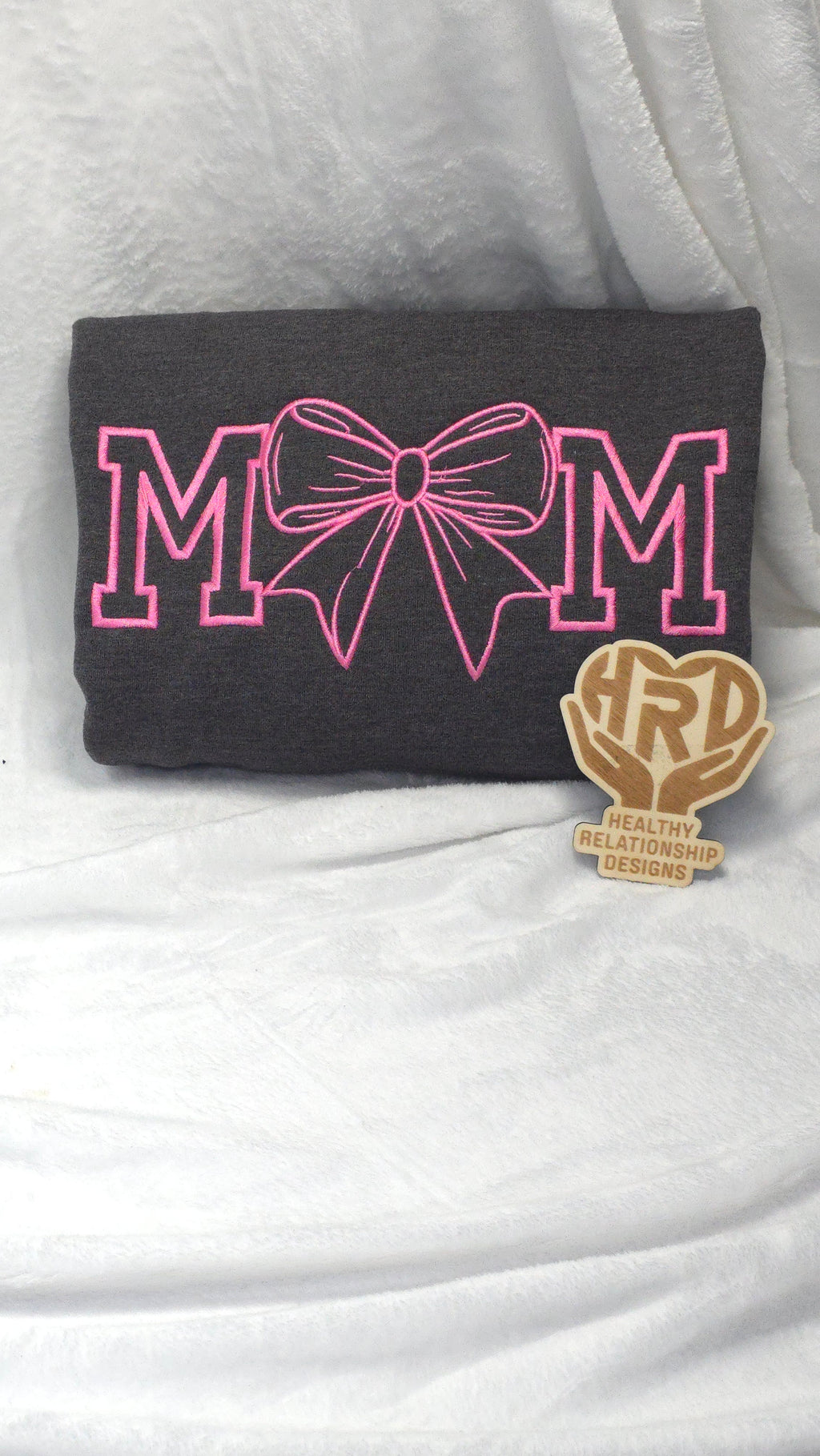 Mom's with Bow embroidery T-shirt, Sweatshirt and Hoodies collections