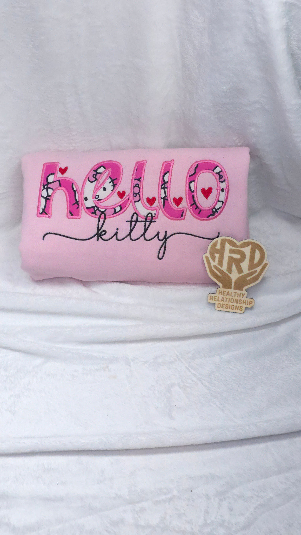 HELLO KITTY Applique Embroidery Crewnecks and Hoodies